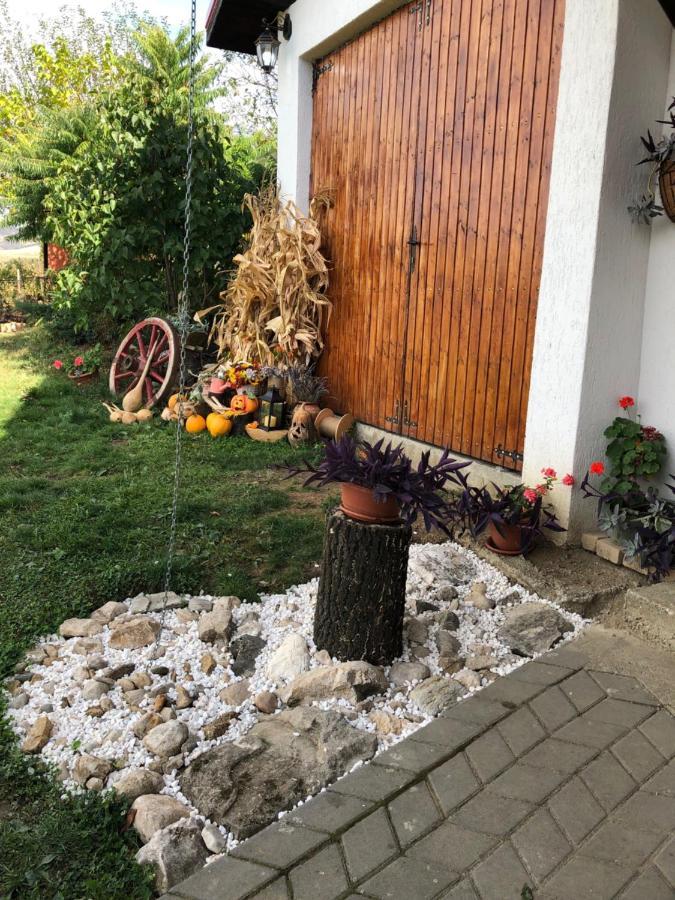 Casa De Vacanta Potoc Esterno foto