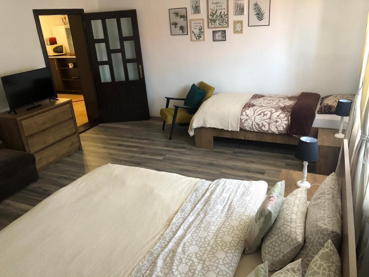 Casa De Vacanta Potoc Esterno foto